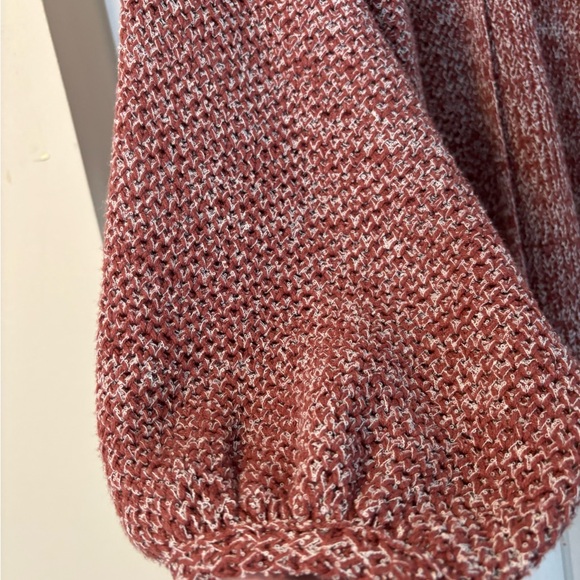 Kye Mi Rust & White Oversized Knit Cardigan - Picture 6 of 9